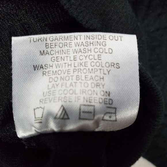 Threads 4 Thought Womens XL Black Geometric Quilted Crewneck Sweatshirt TM21209 - Picture 8 of 10